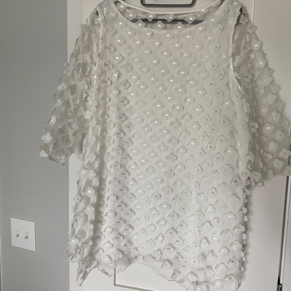 Fun White Top - Picture 3 of 4